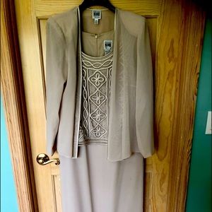 Beautiful mother of the Bride dress size 14